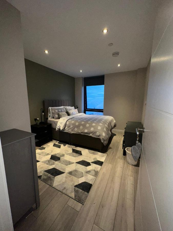 Homestay Beautifull And Cosy Family With Merseyside View Near City Center *